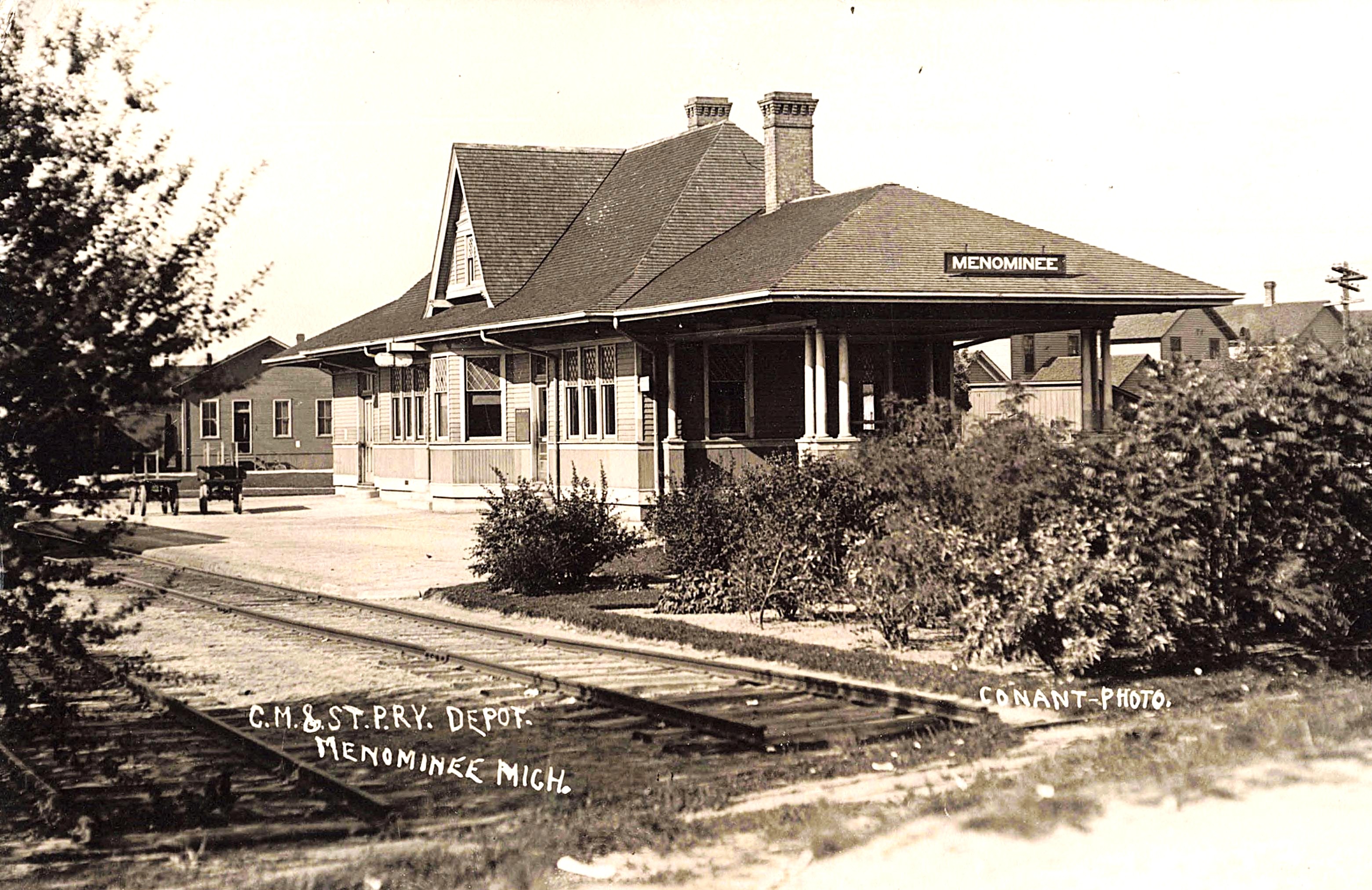 MILW Menominee Depot